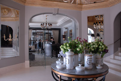 DANGLETERRE-HALL-BAR